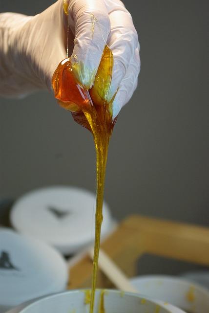 How to Clean a Hot Plate: Expert Tips from a Professional Cleaning Lady! 5 Removing Burnt-on Residue with Ease