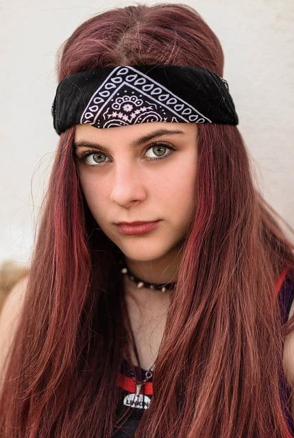 How to Clean a Maytag Centennial Washing Machine: Maintenance Guide 3 Removing Lint and Debris from the Lint Trap