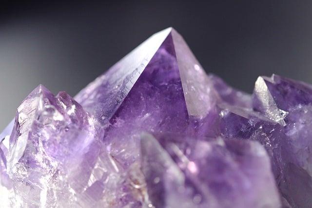 Crystal Care Guide: How to Clean Crystals at Home for Clarity and Energy! 3 Identifying Your Crystals: How to Determine the Best Cleaning Method