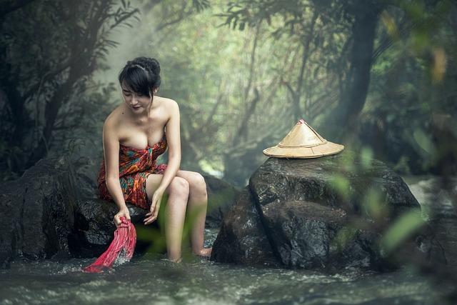 Should I Wash Curtains Before Hanging? Best Practices for Freshness 5 Tips for Washing Different Types of Curtains